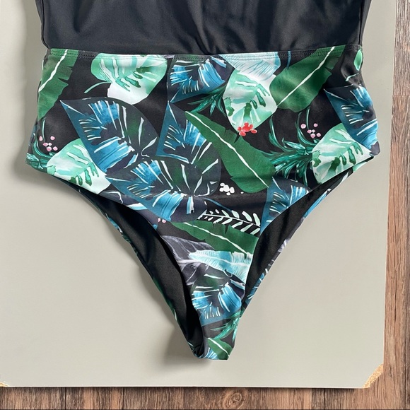 SHEIN Black & Tropical 1 Piece Swimsuit Hi Cut Bathing Suit - Picture 2 of 10